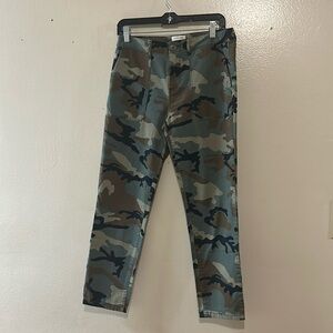 Sanctuary Standard Surplus Camo Pants SZ 27